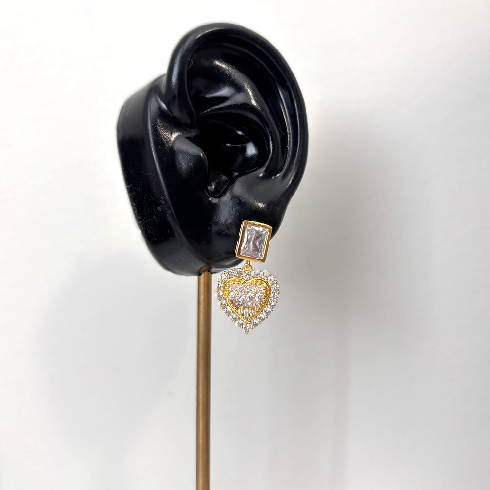 Women's Gold Colored w/ Cubic Zirconia Crystals Drop Earrings - Heart Shape NWT